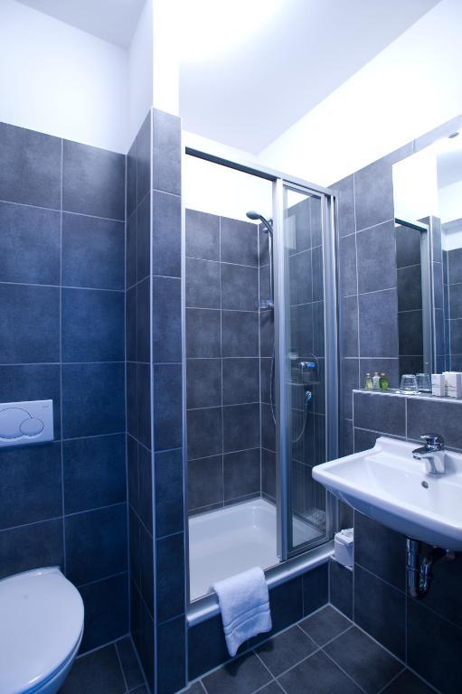Blauzeit Designhotel By Libertas Ludwigsburg Room photo